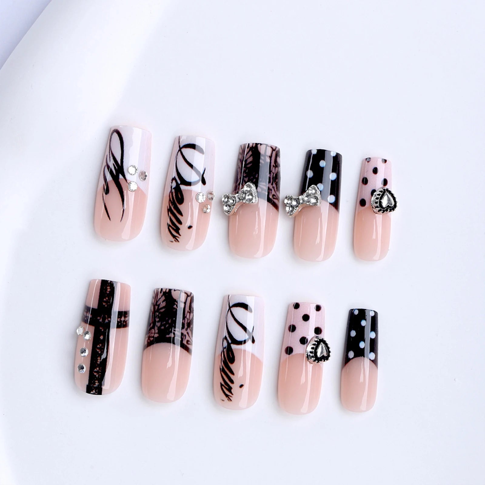 24pcs Mid-length Coffin False Nails Dark Metal Bows Heart Decor Black Gothic Style Press On Nails Polka Dot French Fake Nail