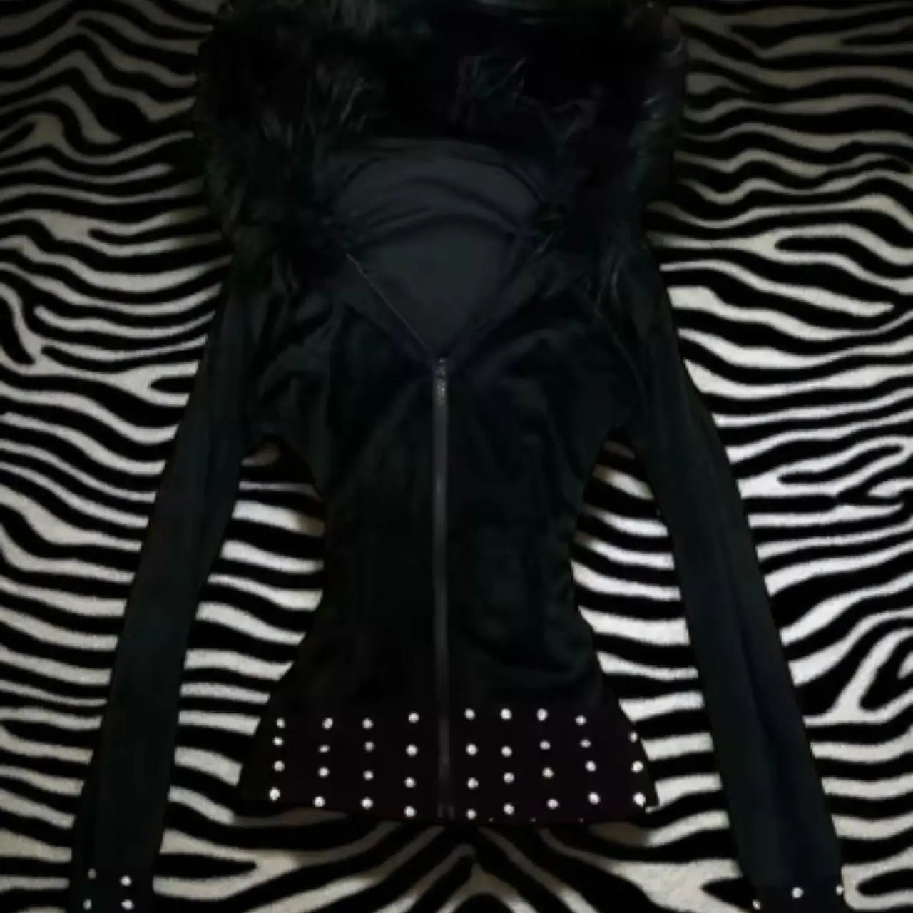 Y2K Spicy girl style plush hooded short zipper sweatshirt Studded white cropped Zip Hoodies personality Sweet Cool Zipper coat