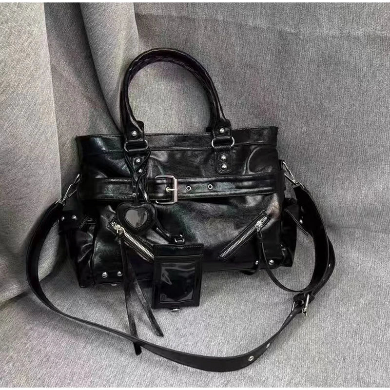 New Fashion Rivet Motorcycle Bag Casual Ladies Versatile Texture Handbag Fashionable Commuting Versatile Shoulder Messenger Bag