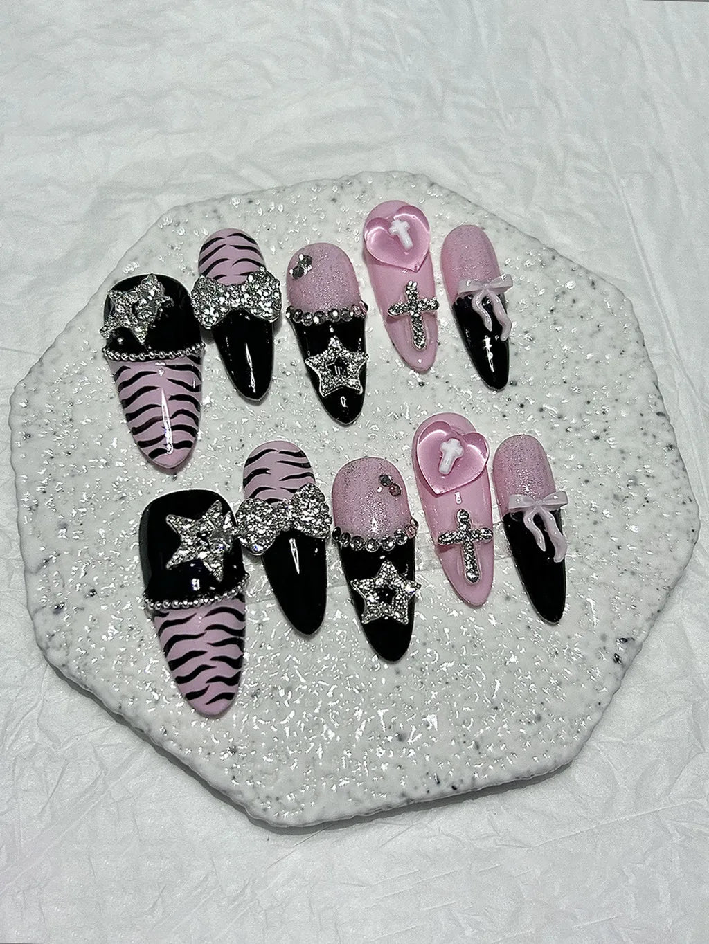 Y2K Baddie Gyaru Black Pink Long Tip French Press On Nails Jirai Nail 3D Bow Star Cross Love Zebra Print Yami Kawaii Fake Nails