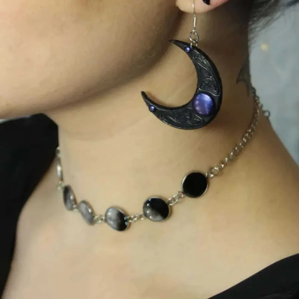 Gothic Y2k Moon Phase Choker Silver Tone Lunar Cycle Celestial Necklace for Women Witchy Wiccan Halloween Party Jewelry Gifts