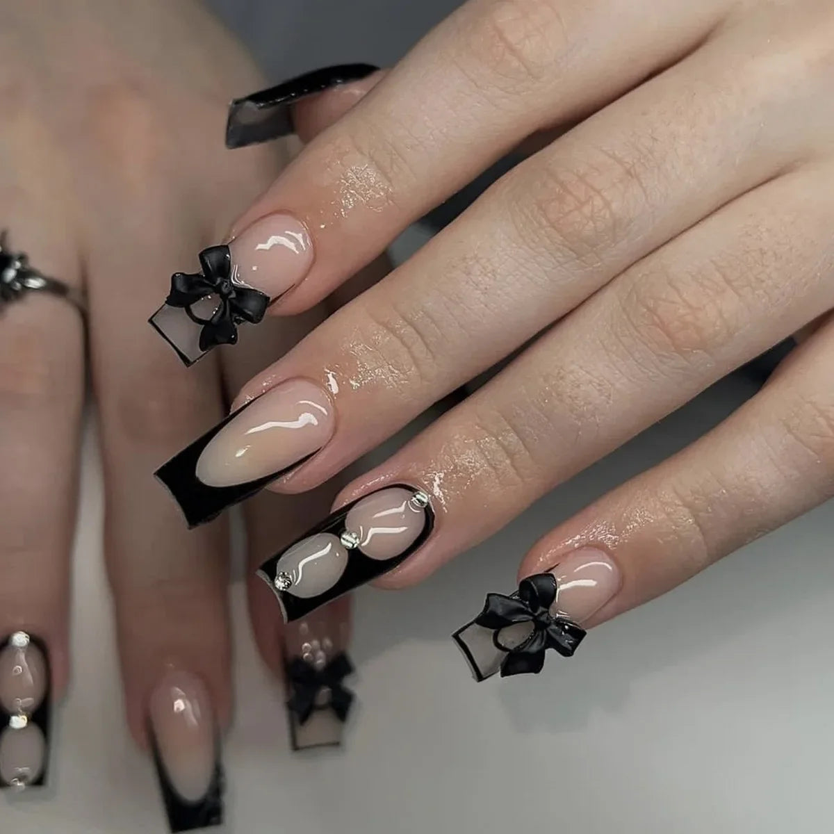 24Pcs Long Coffin French False Nails with Glue Bow Diamond Stick on Press on Acrylic Nails Black Ballerina Nail Art Manicure Tip