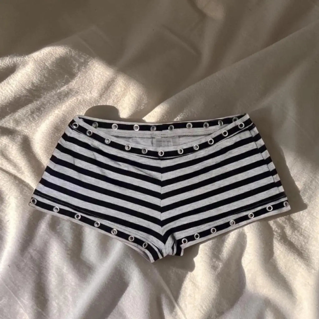 Color blocked fashionable summer shorts Y2K sexy slim fit versatile low waist Gothic hip-hop street men's and women's suit emo