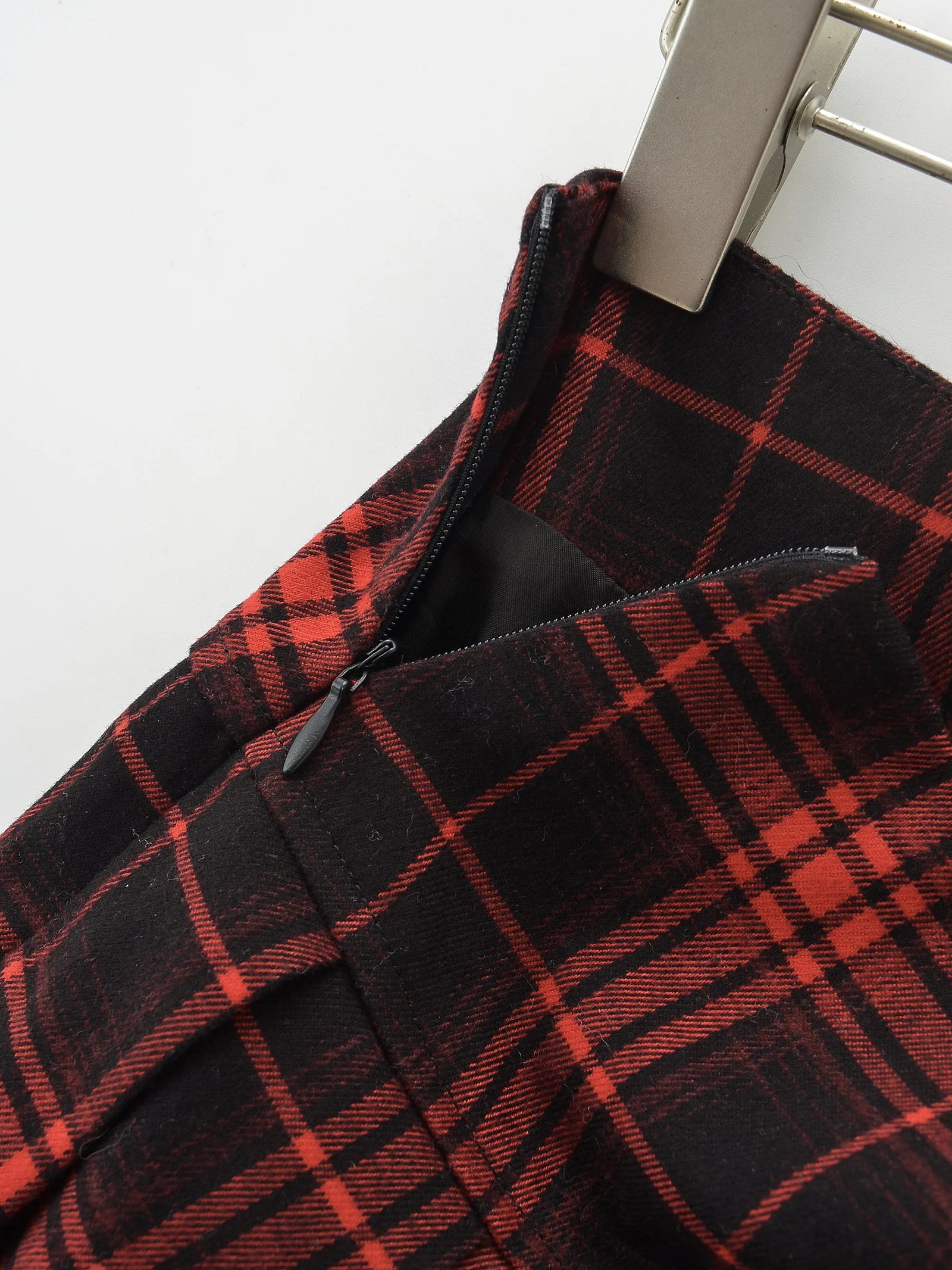 Summer Mini Skirts For Woman Vintage Korean Fashion Red Plaid Skirt Women Y2k Clothes Skirts Buttons Pleated Skirts Preppy Style
